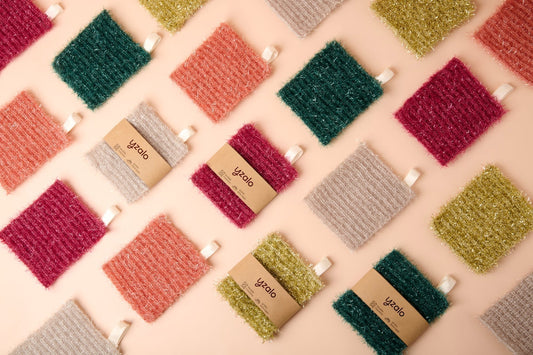 Éponge lavable vs jetable : le calcul choc sur votre budget annuel