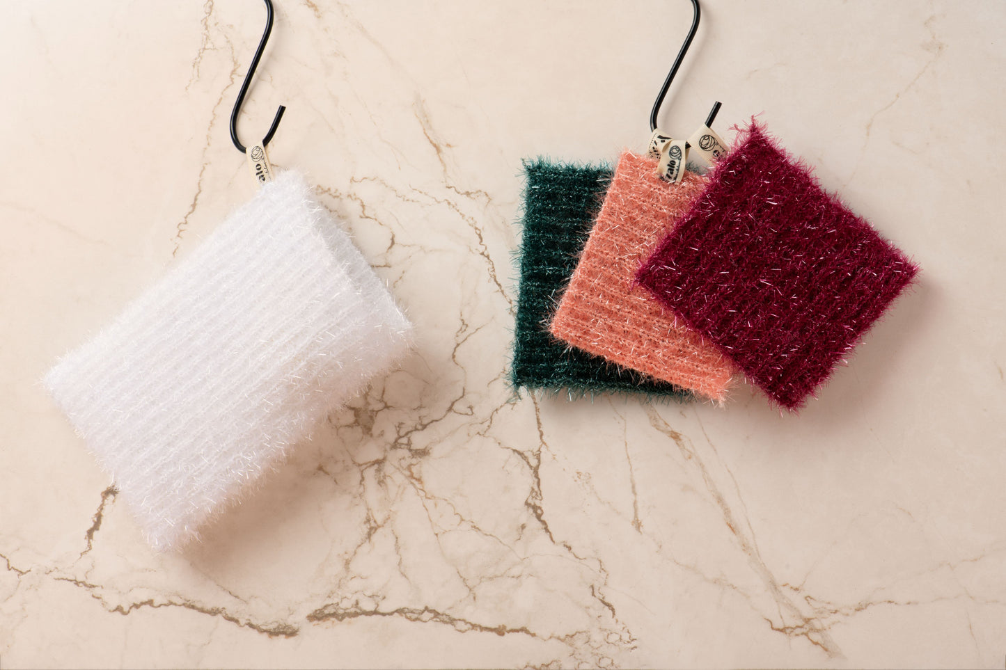 Gants et éponges lavables en maille 